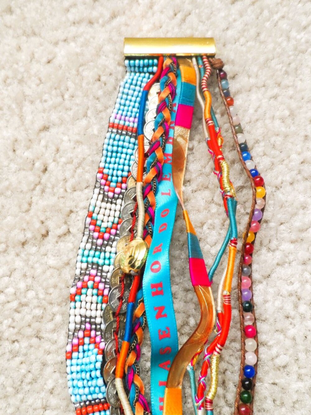 Hipanema multi-strand magnetic clasp bracelet  boho-chic design elements - Picture 3 of 9
